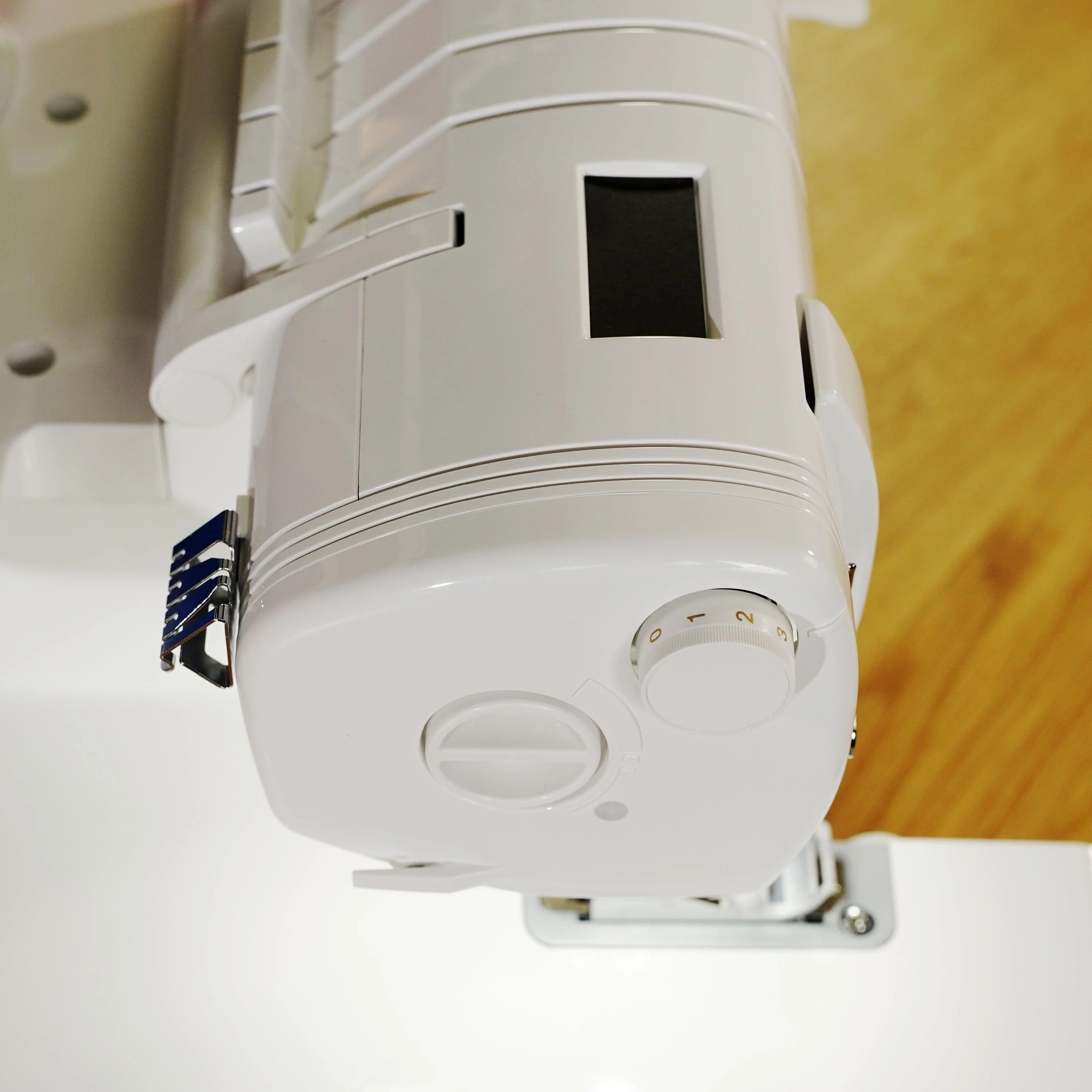 baby lock Aspire Coverlock Machine - Image 32