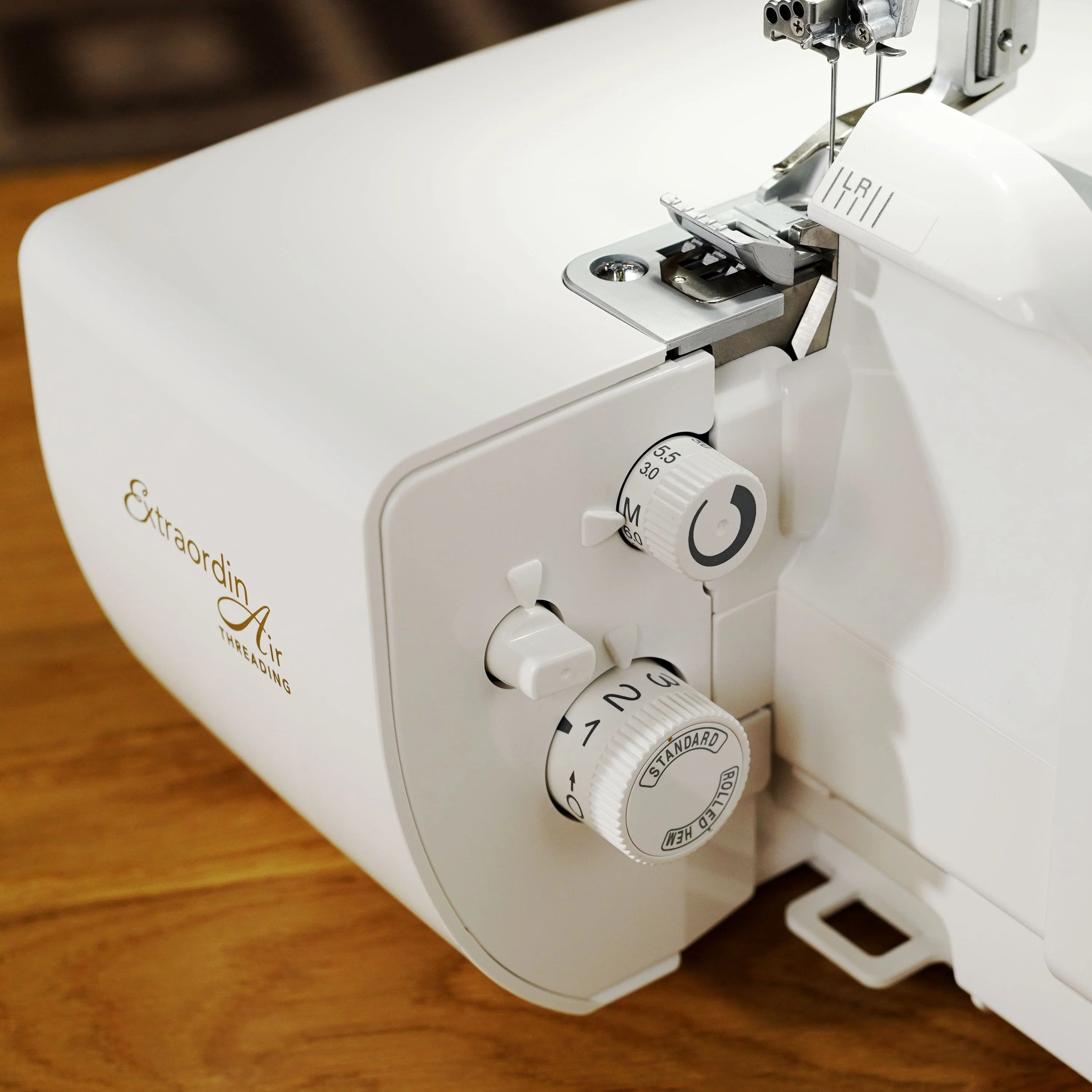 baby lock Aspire Coverlock Machine - Image 34