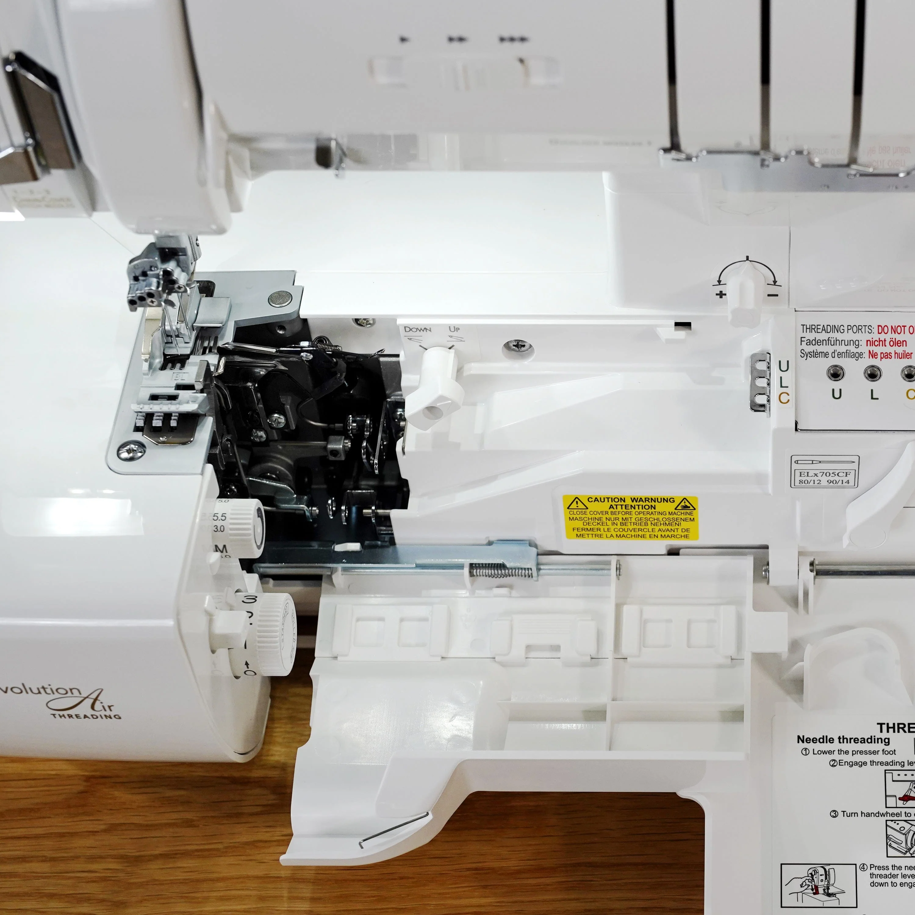 baby lock Gloria Overlocker & Coverstitch Machine Ex Display - Image 3