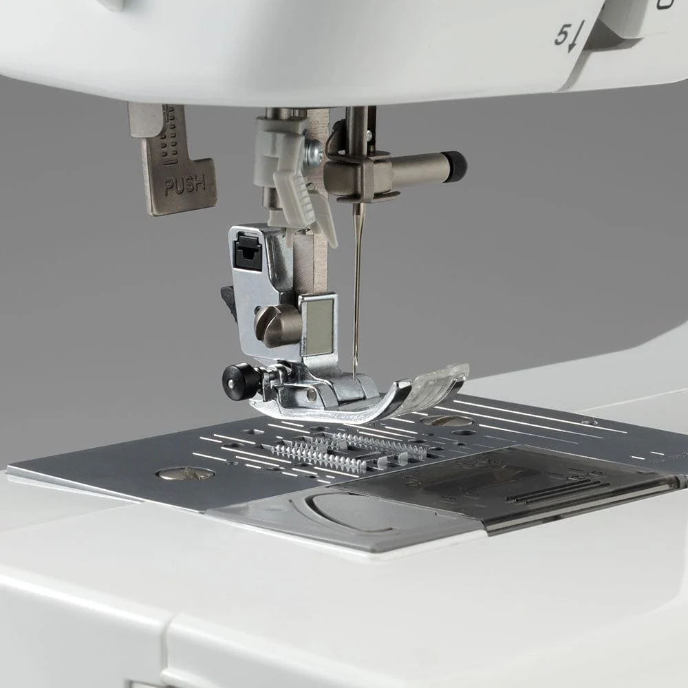 Brother HF37 Strong & Tough Sewing Machine EX-Demostration INC Free Carry Bag - Image 9
