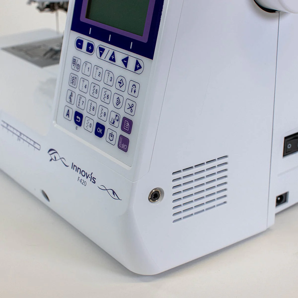 Brother Innov-is F420 Sewing Machine - Image 10