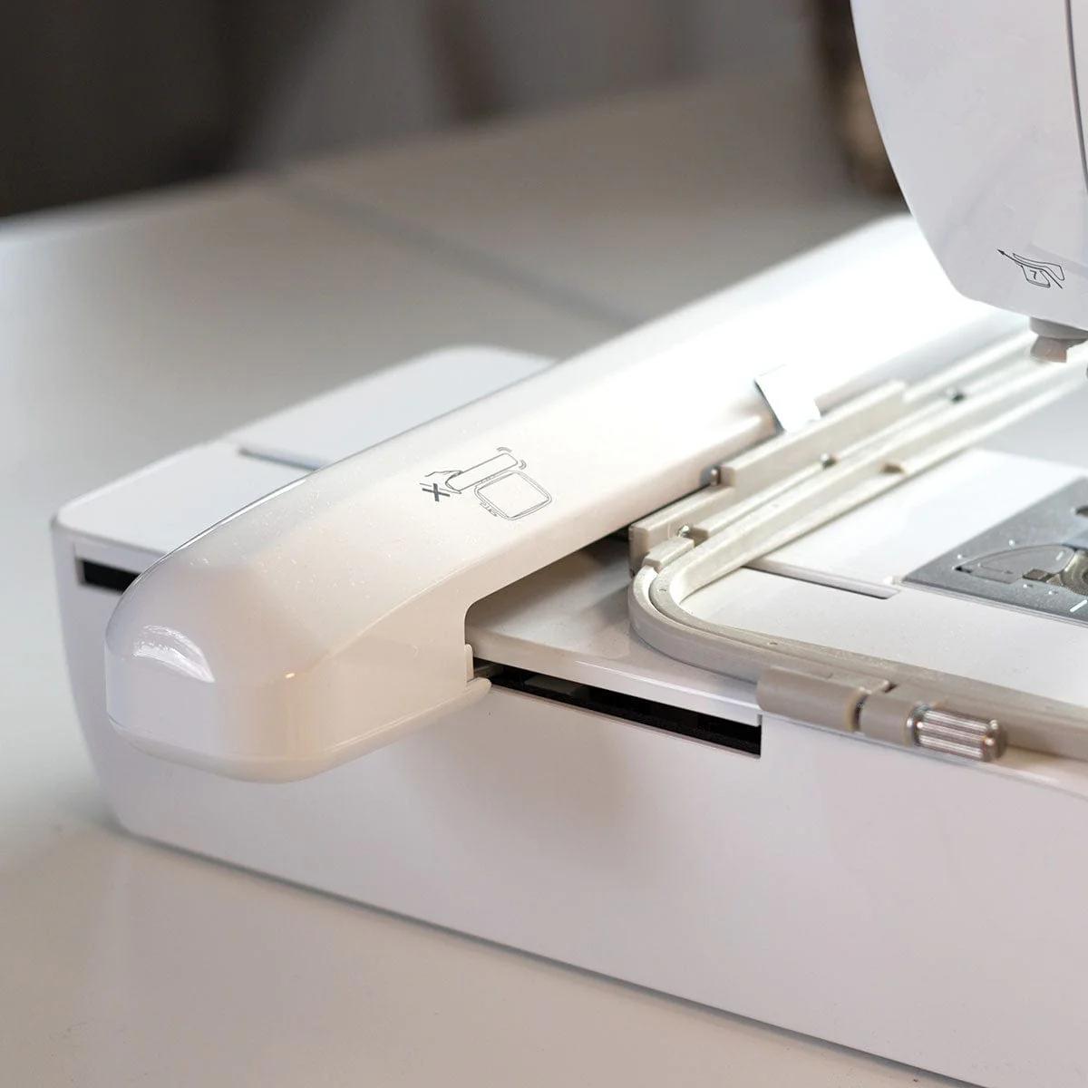Brother Innov-is F540E Embroidery Machine - Image 19