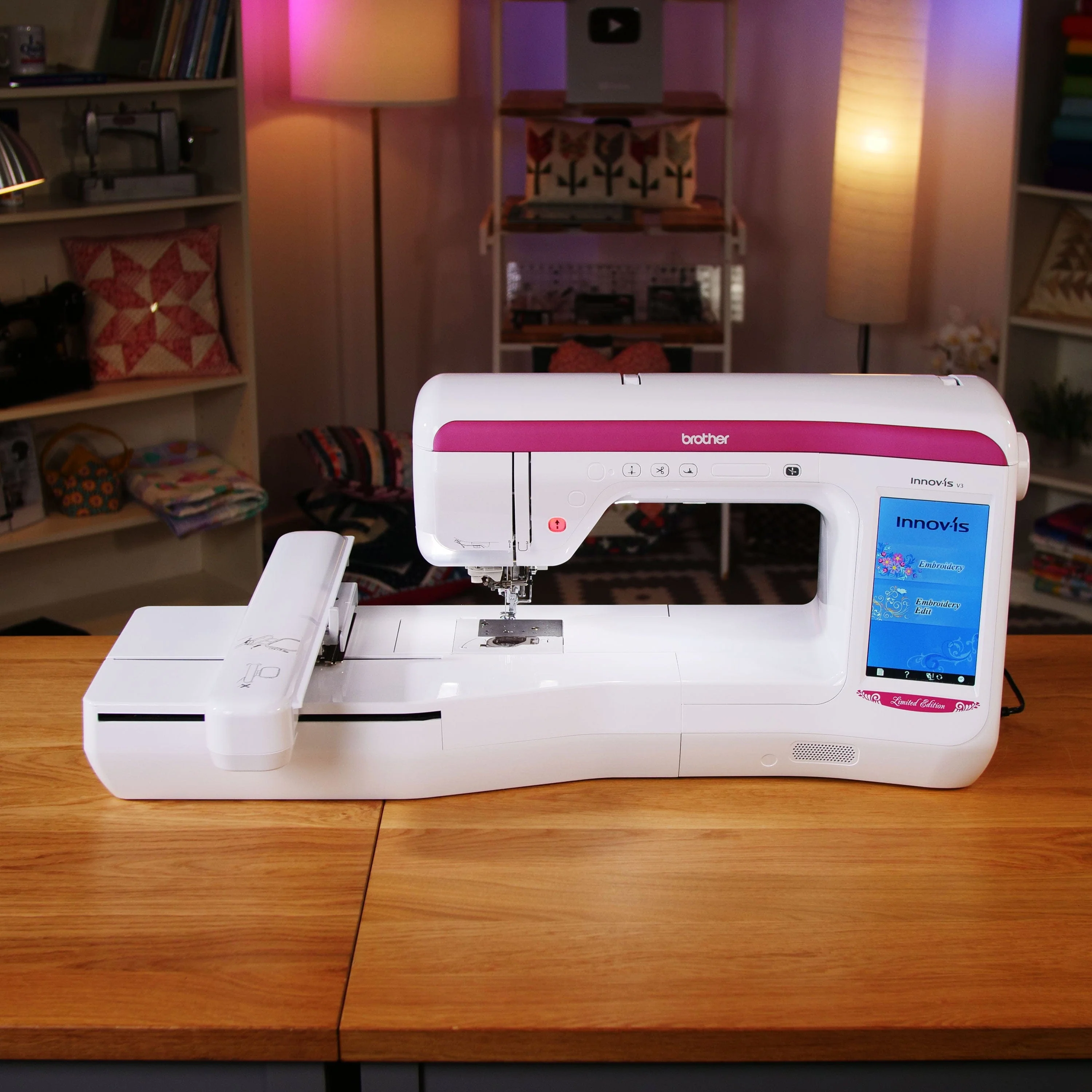 Brother Innov-is V3LE Embroidery Machine - Image 13