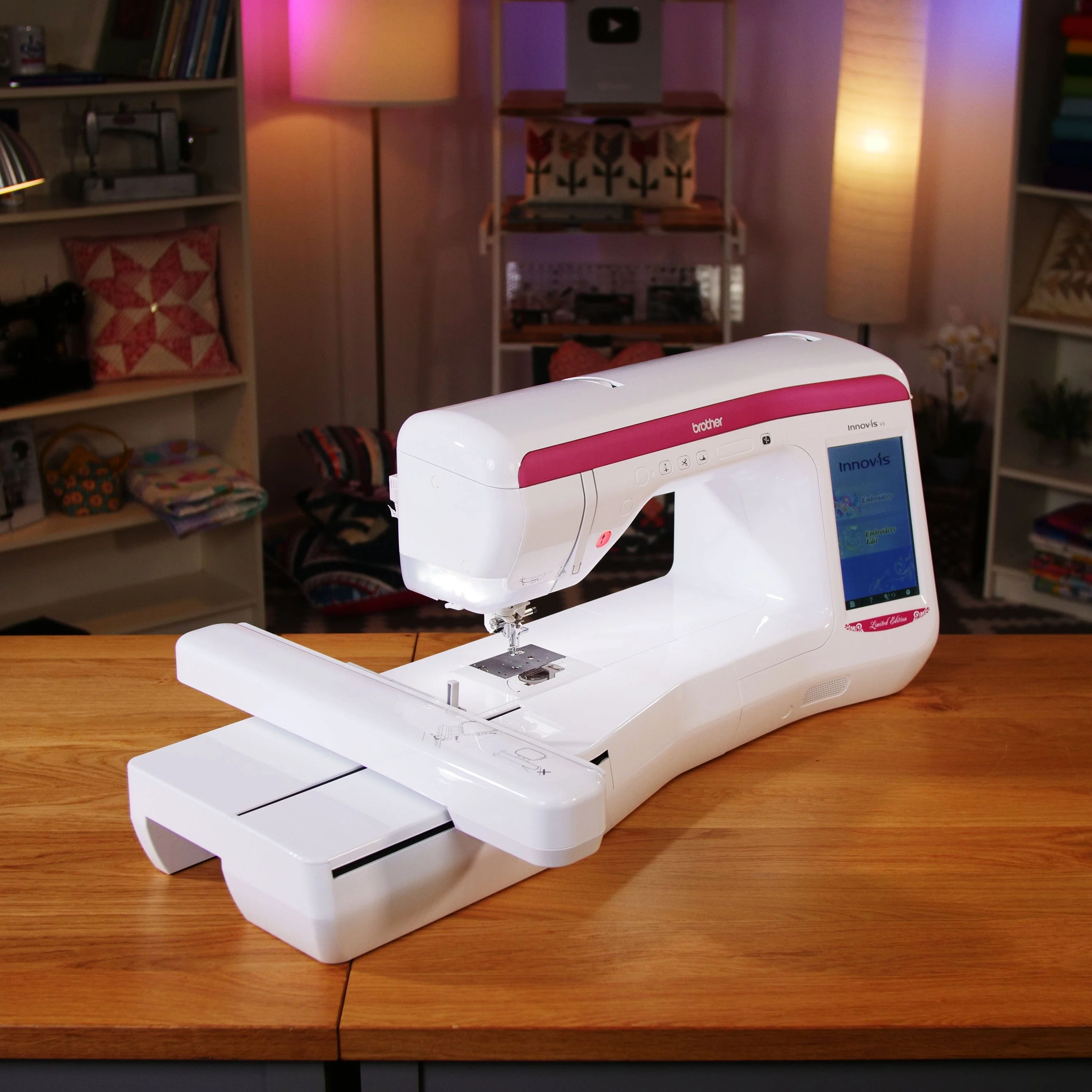Brother Innov-is V3LE Embroidery Machine - Image 15
