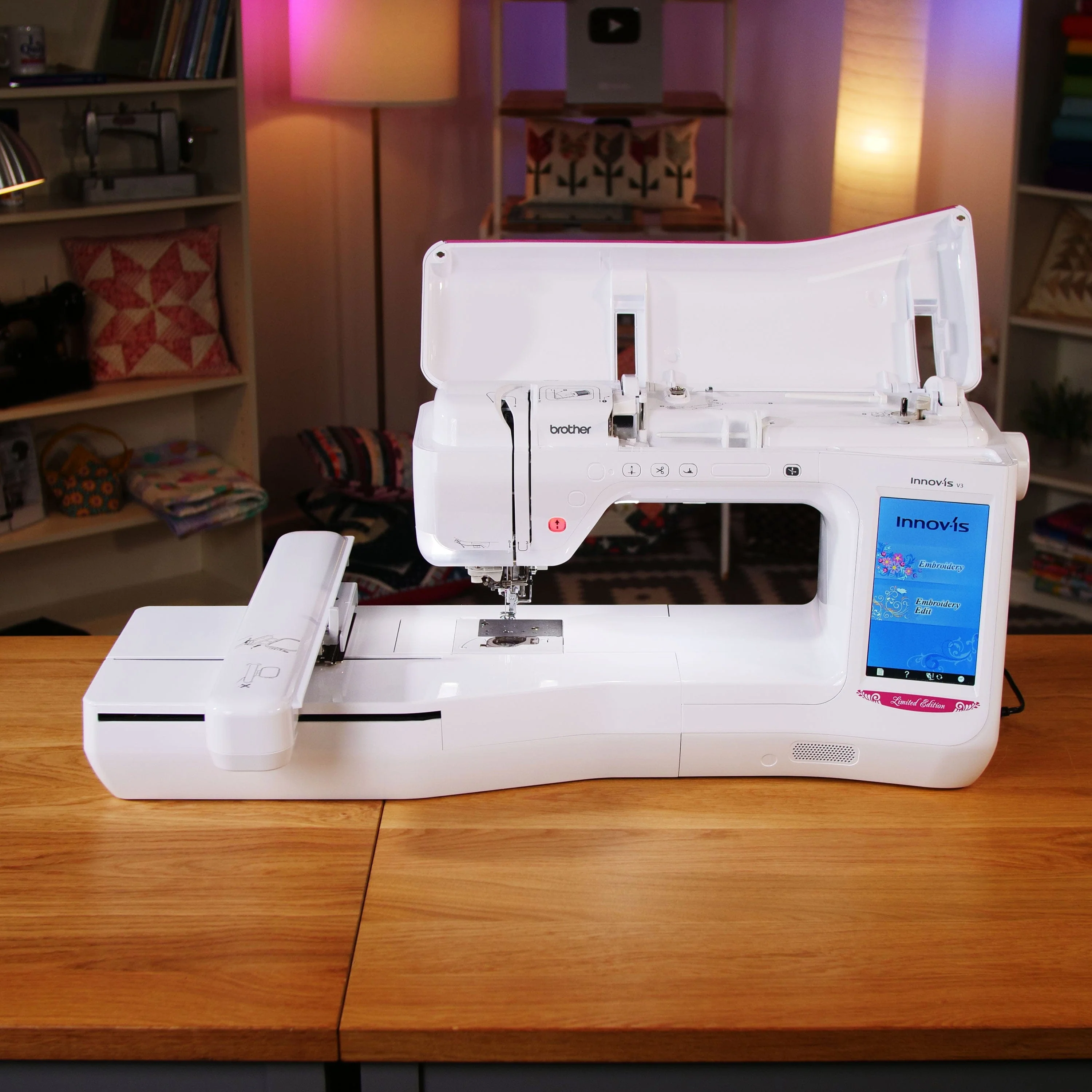 Brother Innov-is V3LE Embroidery Machine - Image 16