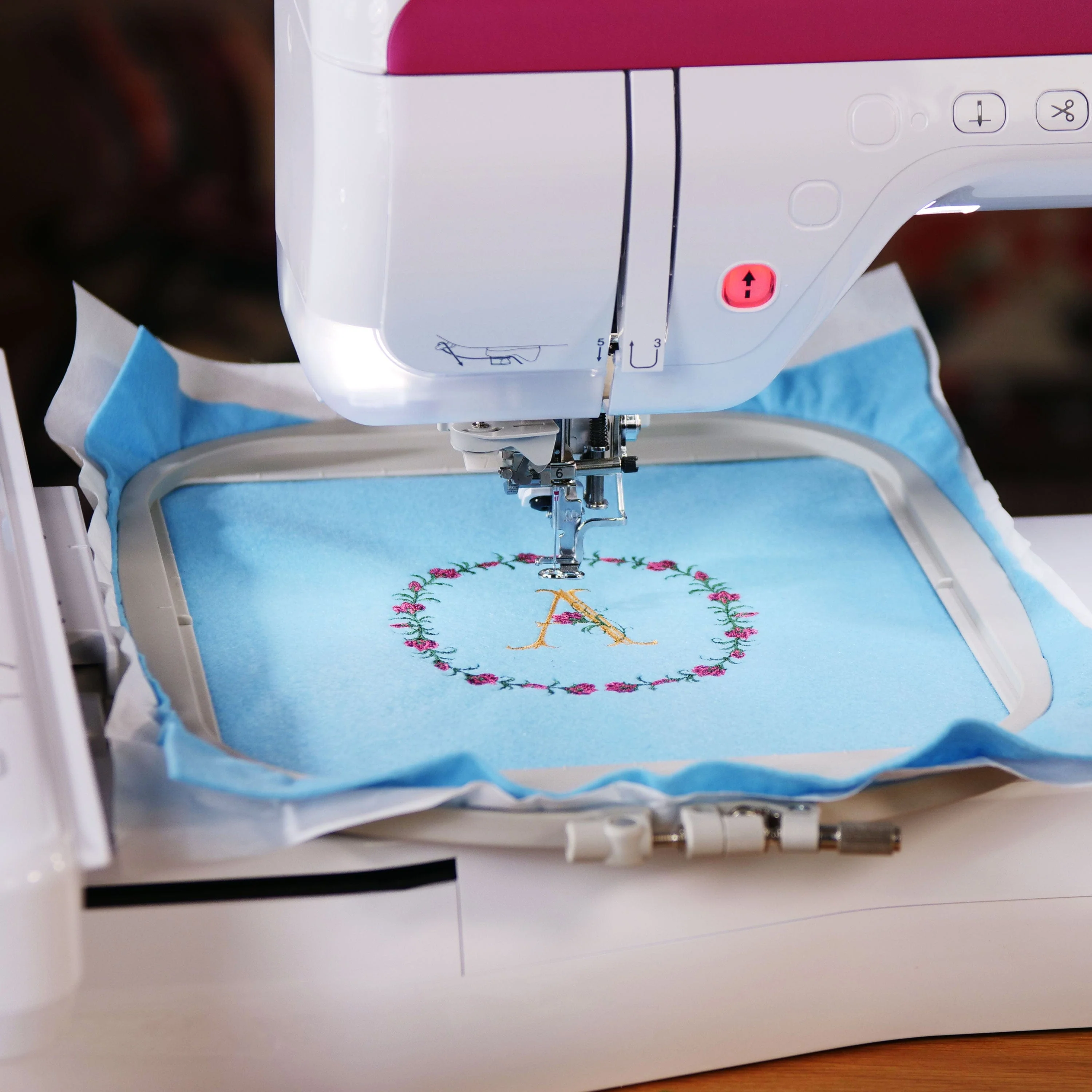Brother Innov-is V3LE Embroidery Machine - Image 21