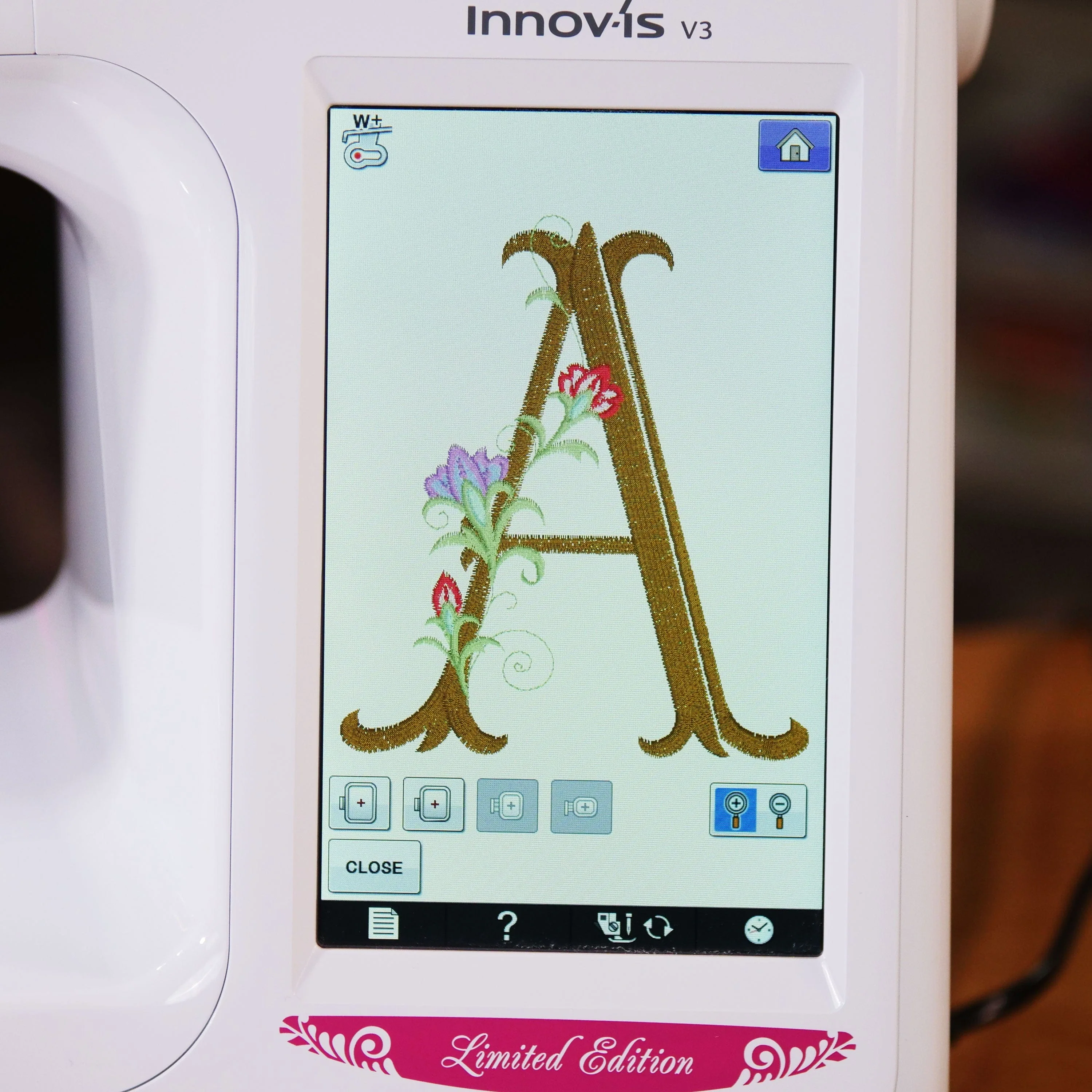 Brother Innov-is V3LE Embroidery Machine - Image 27