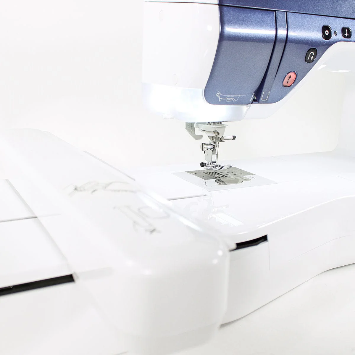 Brother Innov-is V5LE Sewing & Embroidery Machine - Image 19