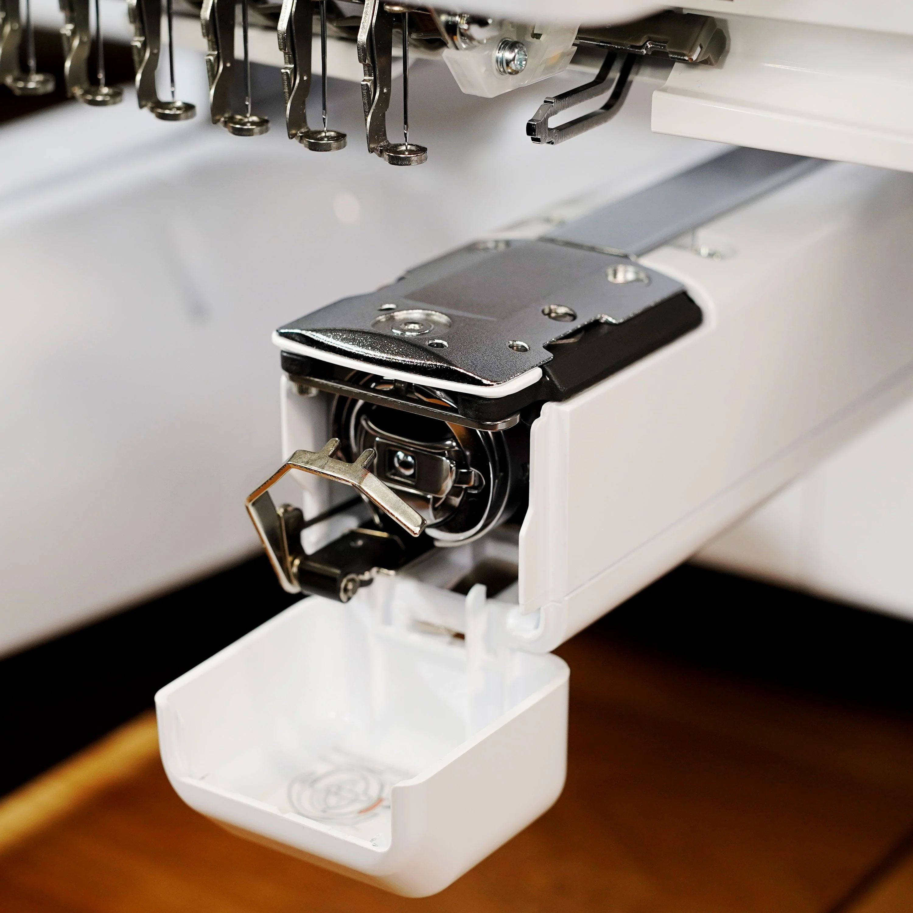 Brother PR1060W Entrepreneur Pro W 10-Needle Embroidery Machine - Image 16