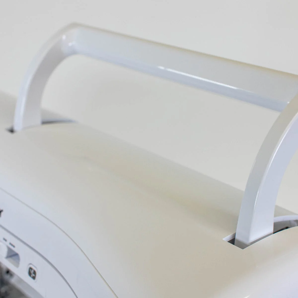 Brother Innov-is VQ2 Long Arm Sewing & Quilting Machine - Image 16