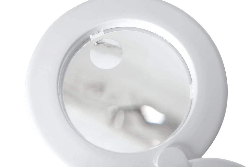 Magnifying Desk Lamp - Image 3