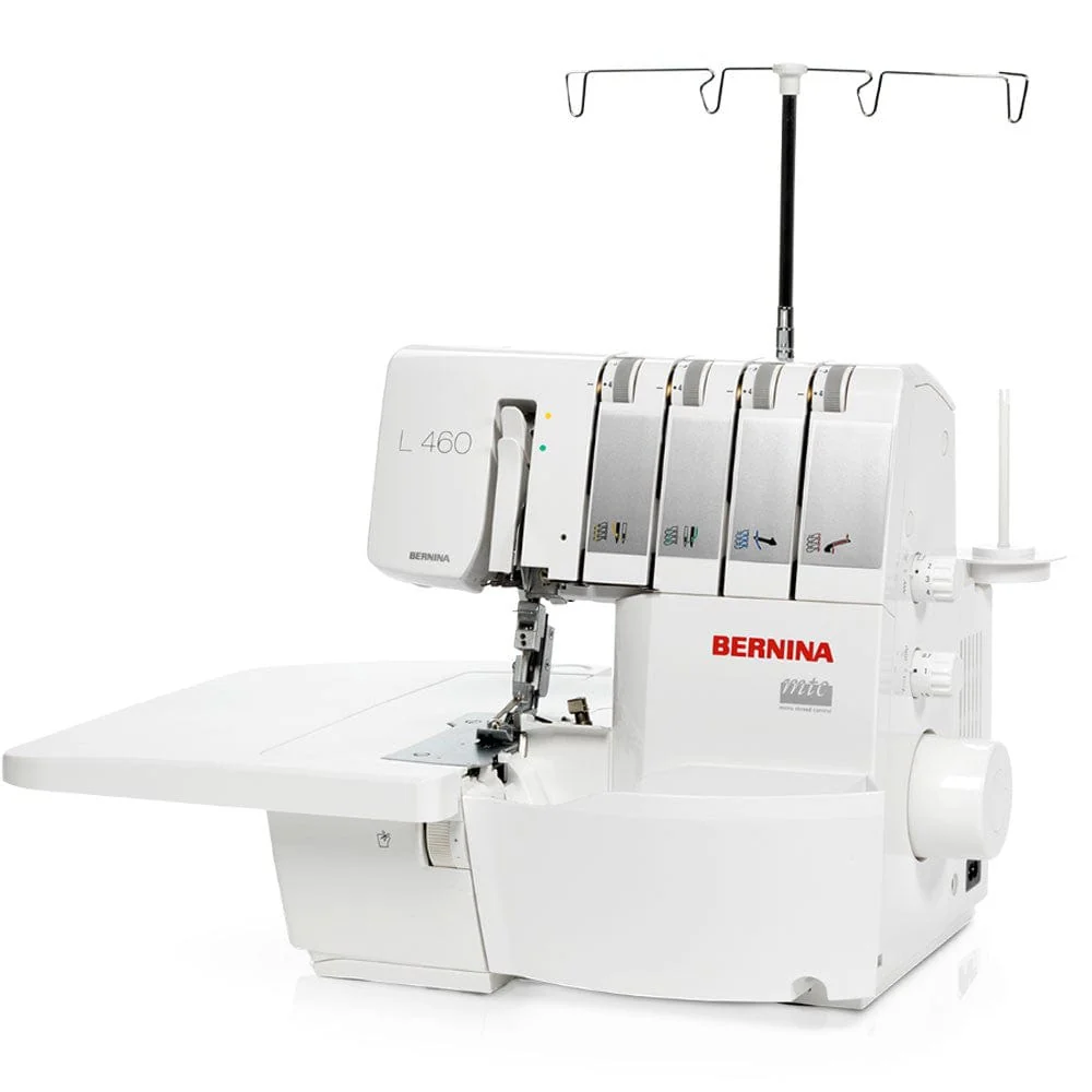 Bernina L460 Overlocker Customer Return - Image 3