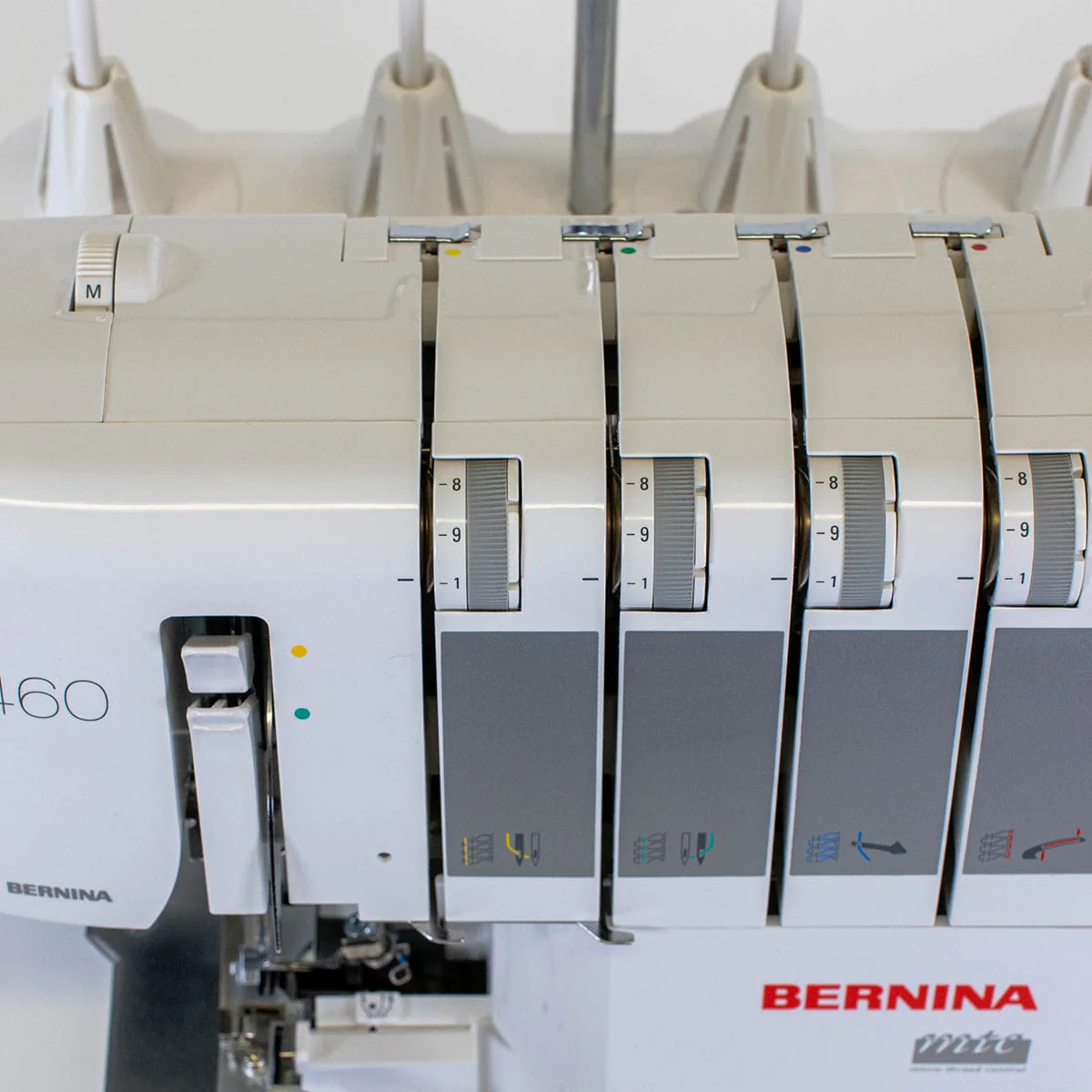 Bernina L460 Overlocker Customer Return - Image 9