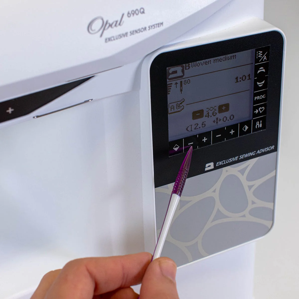 Husqvarna Opal 690Q Sewing Machine - Image 4