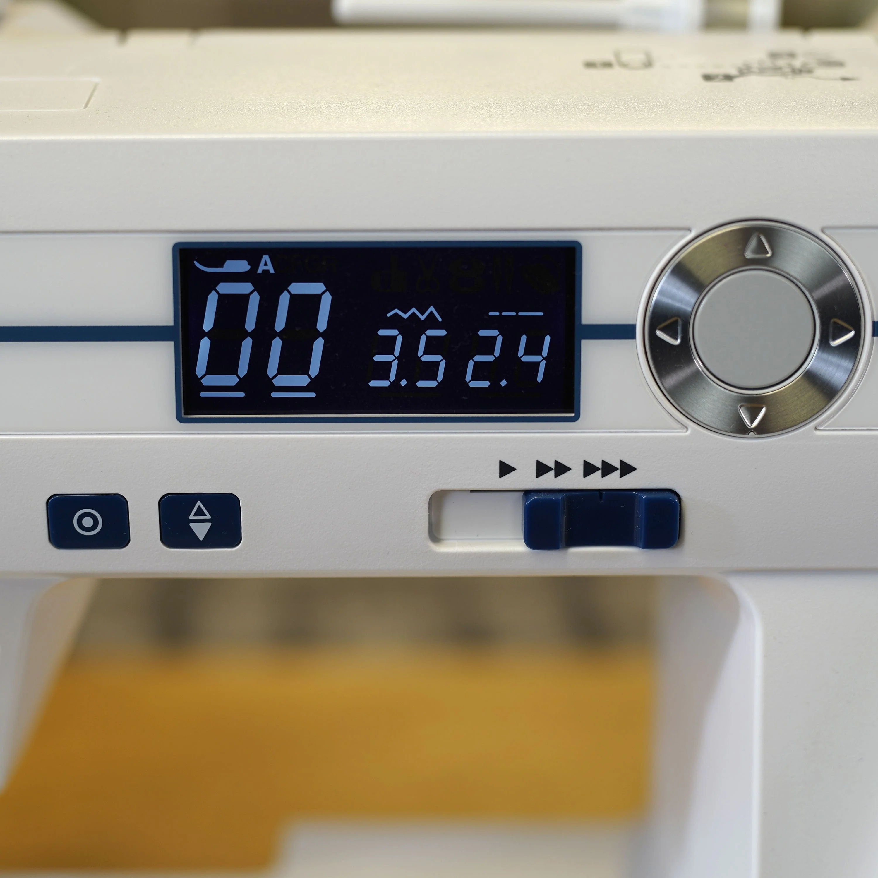 Janome DC3200 Sewing Machine EX-DISPLAY - Image 8