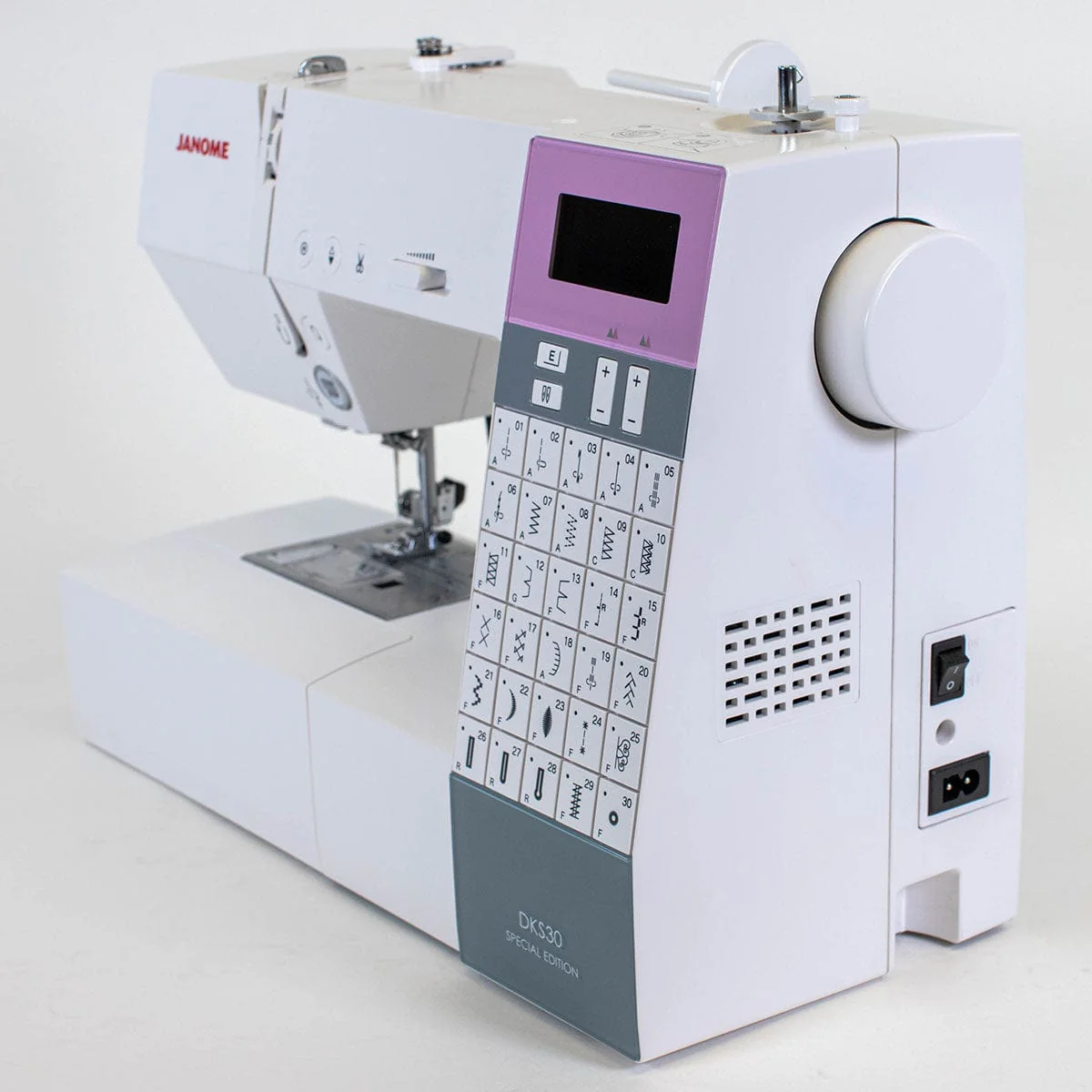 Janome DKS30 SE Sewing Machine - Image 9