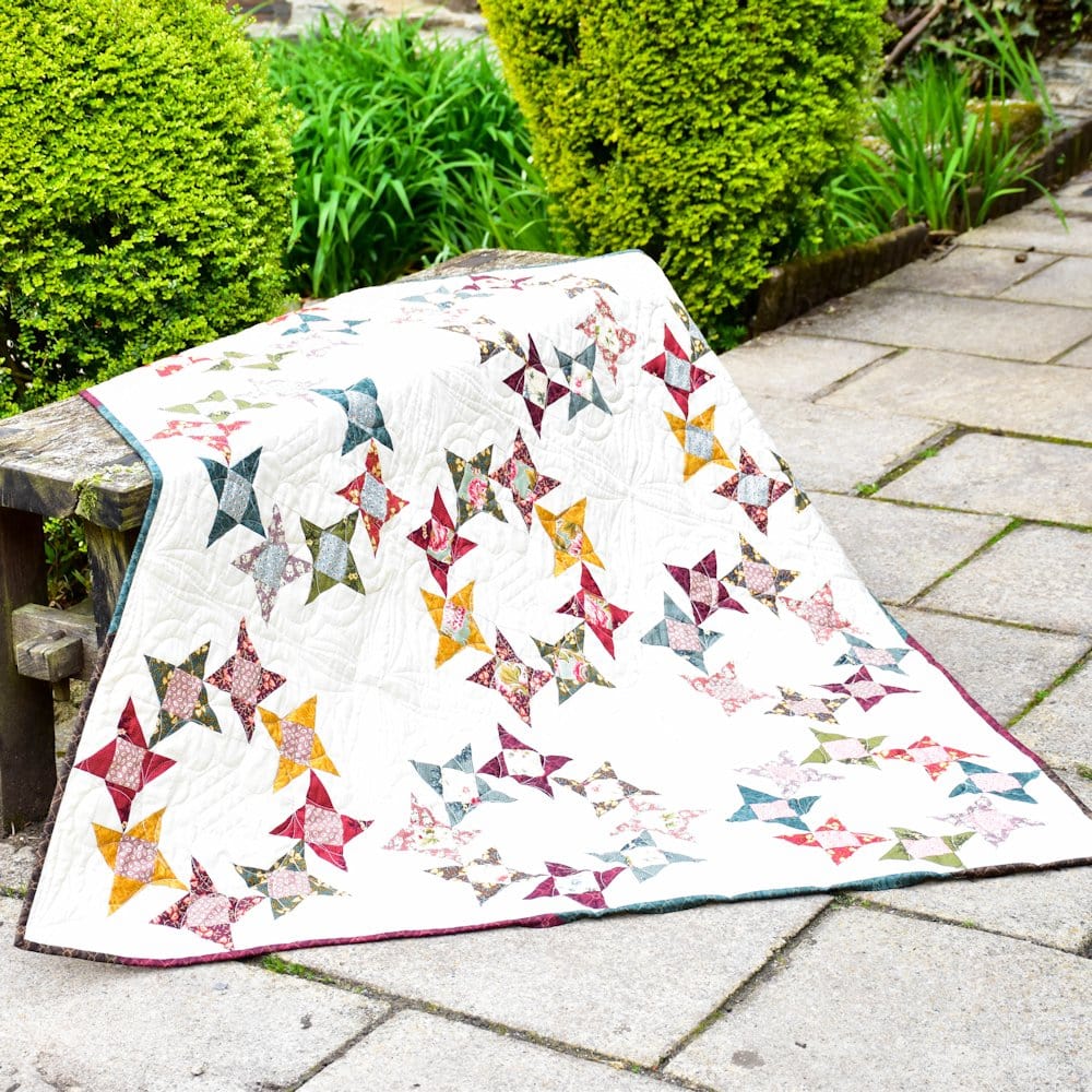 Jelly Roll Quilts In A Weekend By Pam and Nicky Lintott - Image 4