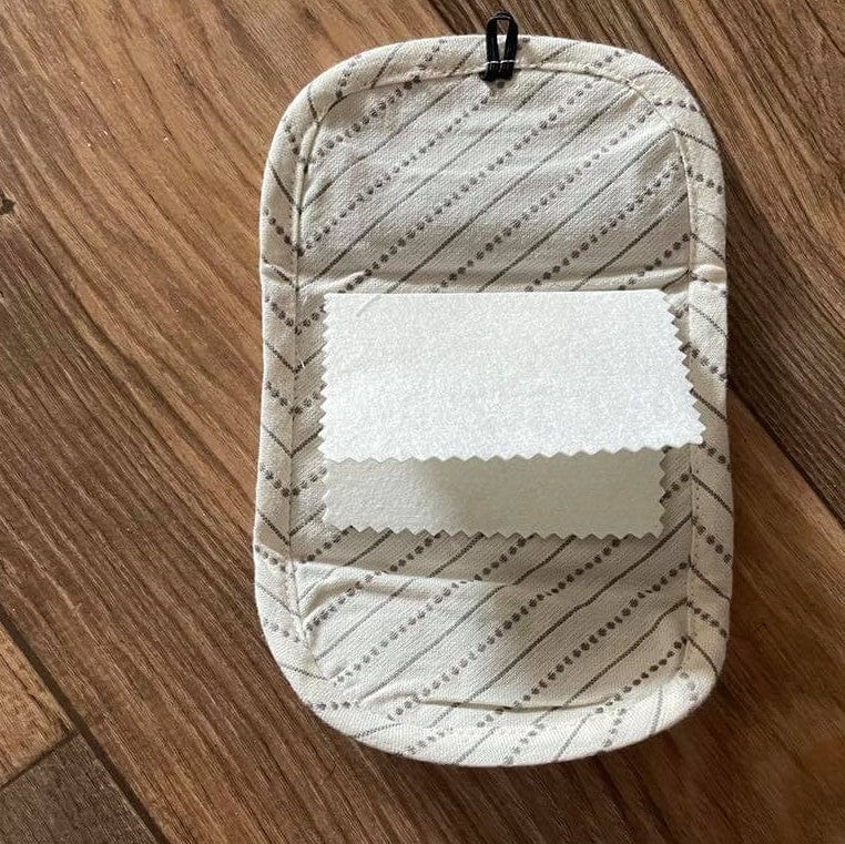 Moda Fabric Needle Case - Image 2