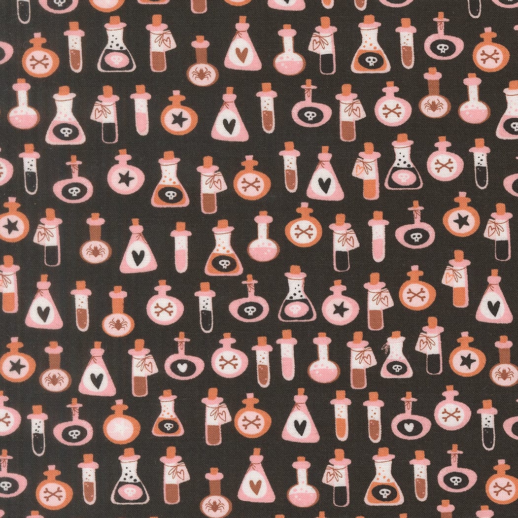 Moda Purrs and Boos Fabric - Image 15