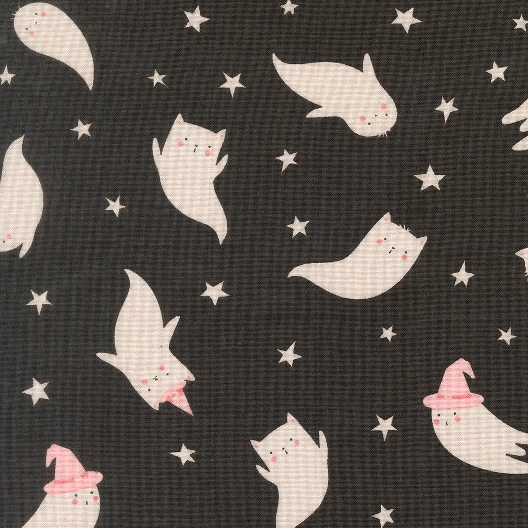 Moda Purrs and Boos Fabric - Image 5