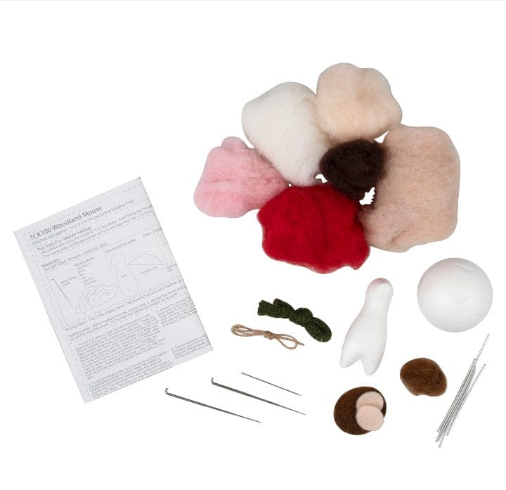 Needle Felting Kit Christmas Woodland Mouse - Image 3