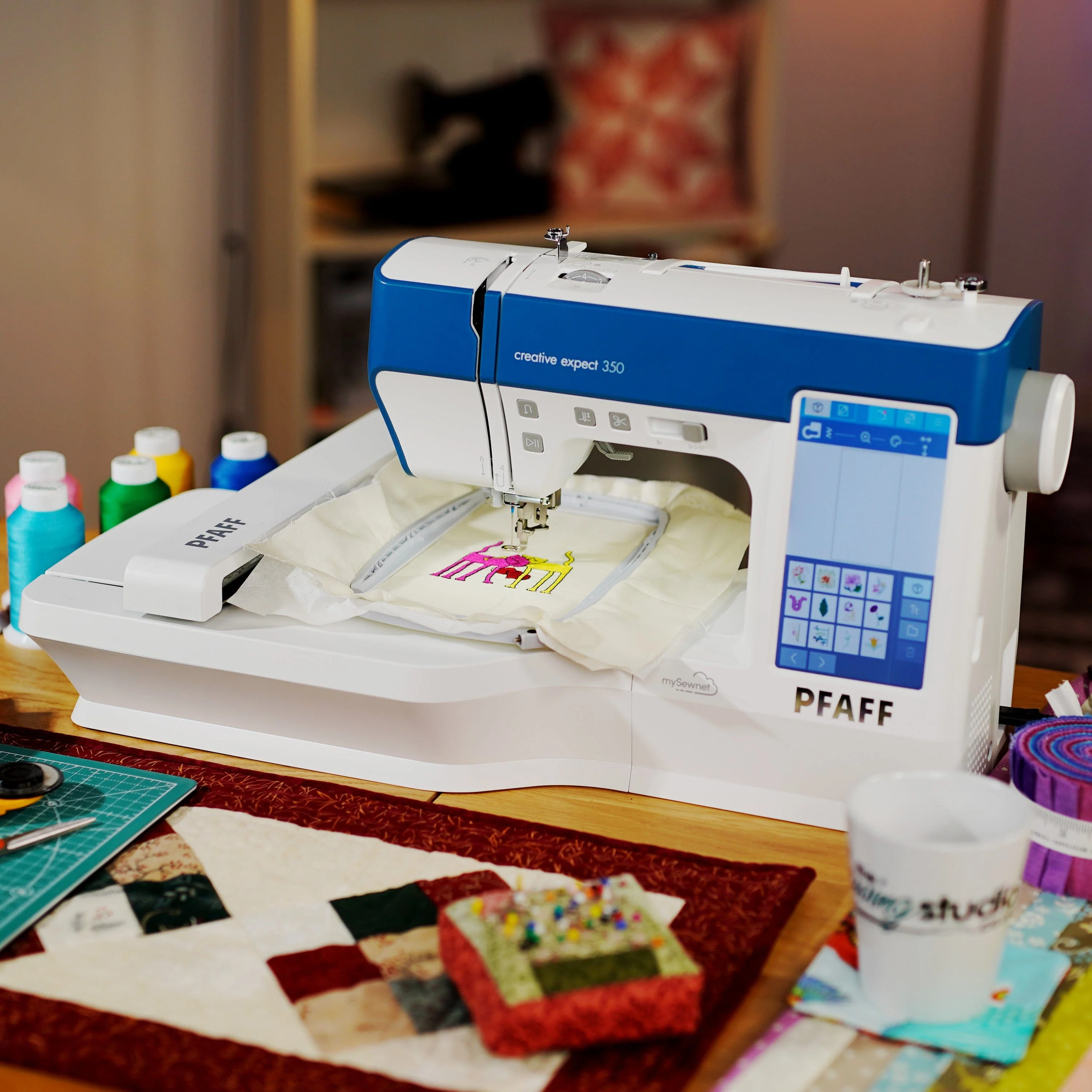 Pfaff Creative Expect 350 Sewing & Embroidery Machine - Image 3