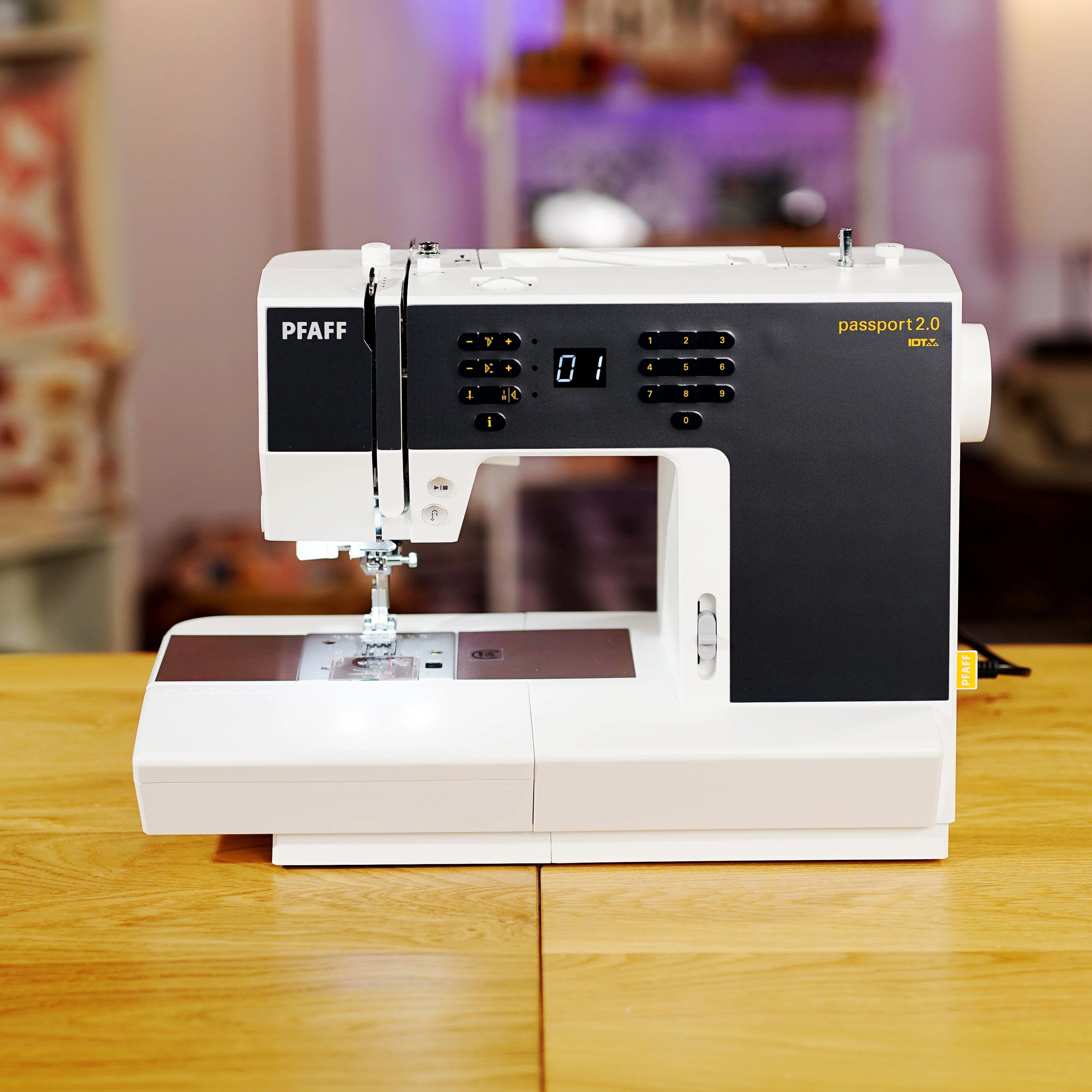 Pfaff Passport 2.0 Sewing Machine - Image 18