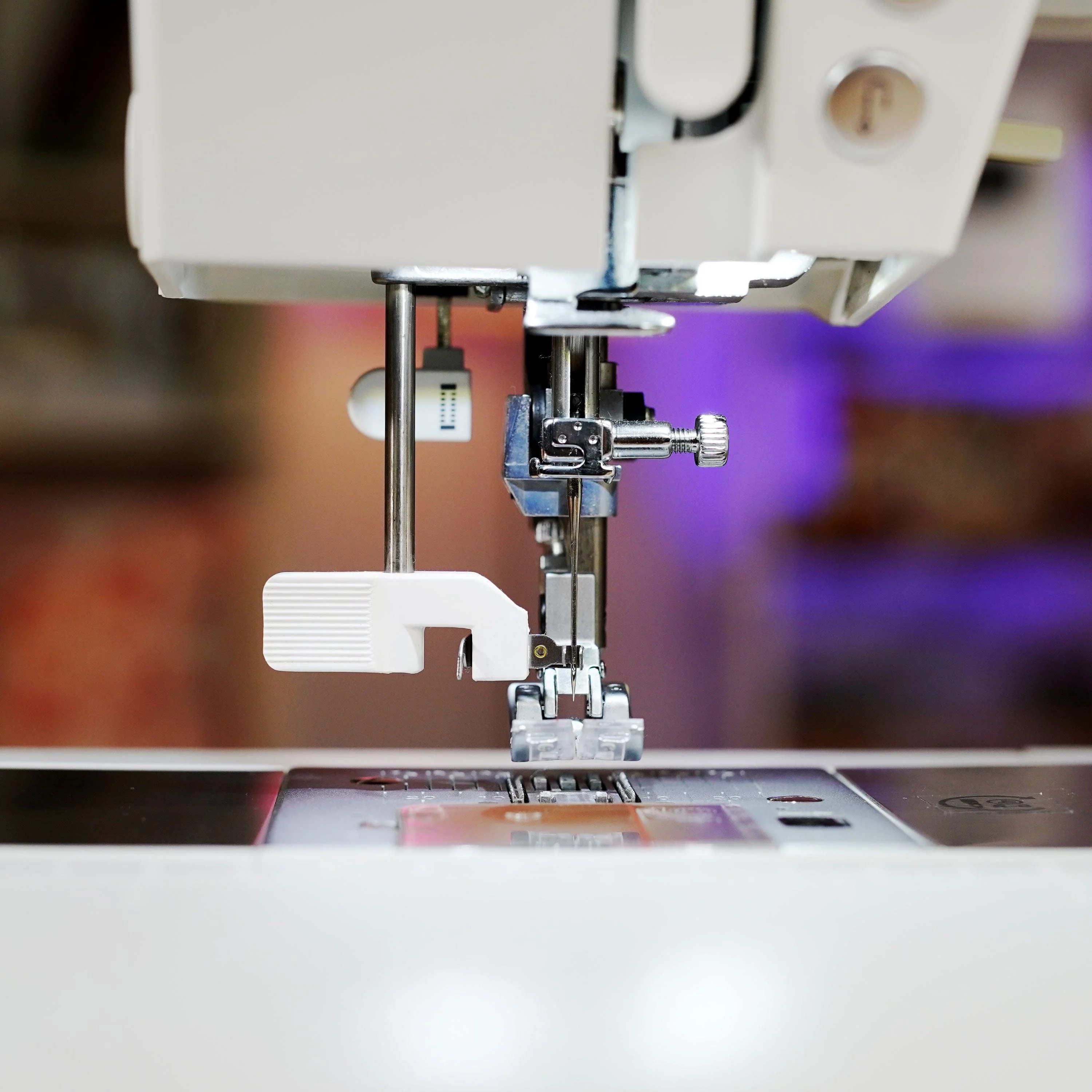 Pfaff Passport 2.0 Sewing Machine - Image 22