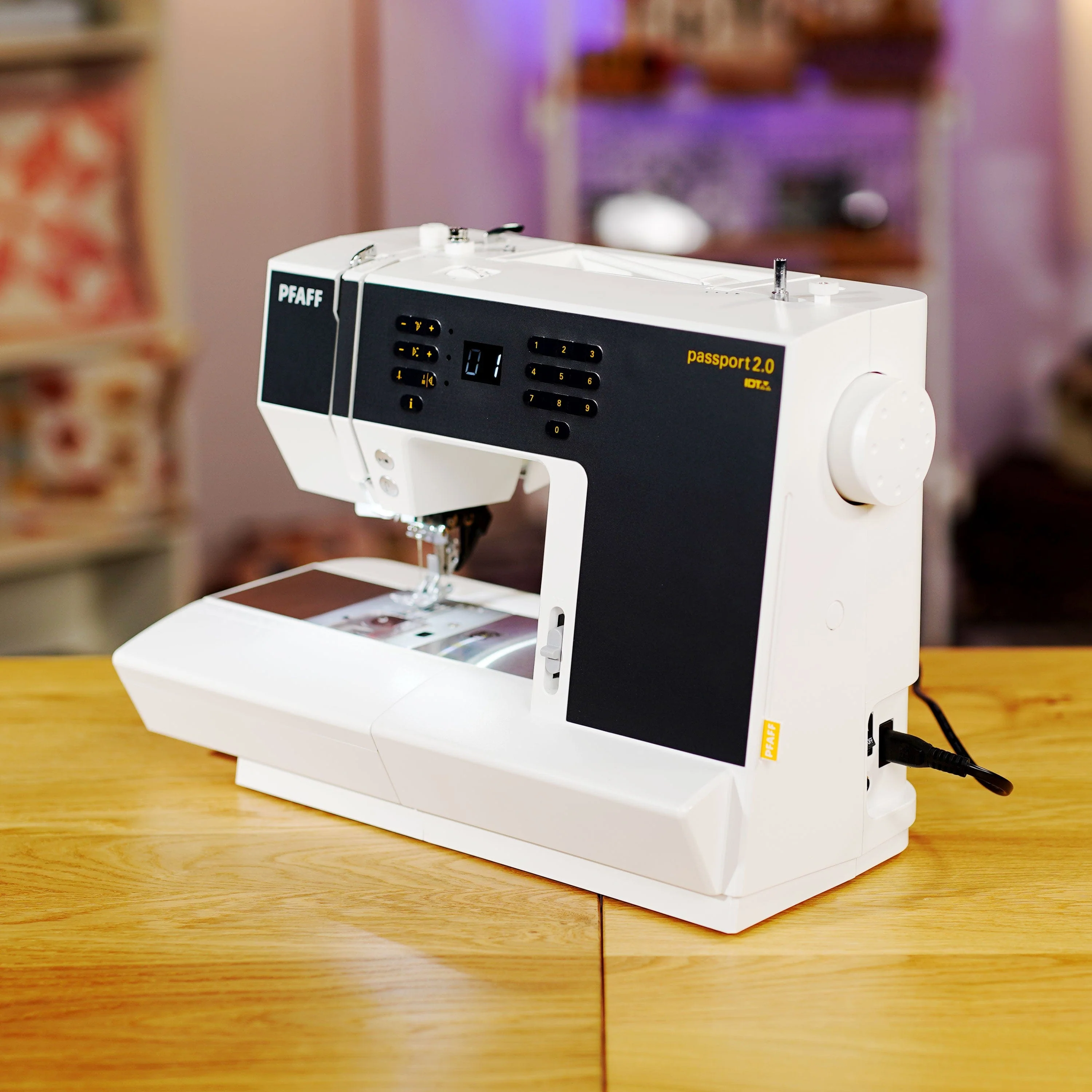 Pfaff Passport 2.0 Sewing Machine - Image 24