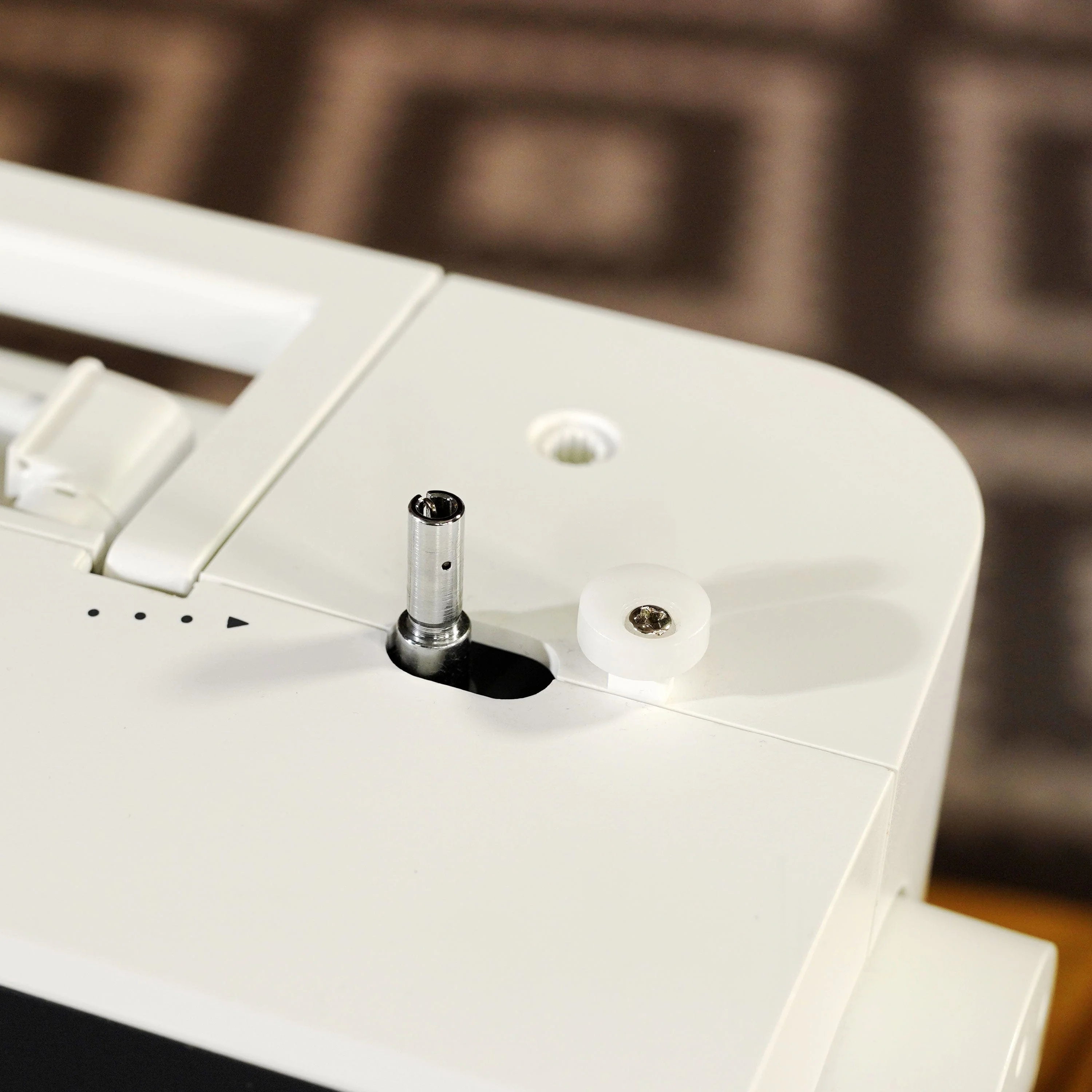 Pfaff Passport 2.0 Sewing Machine - Image 9