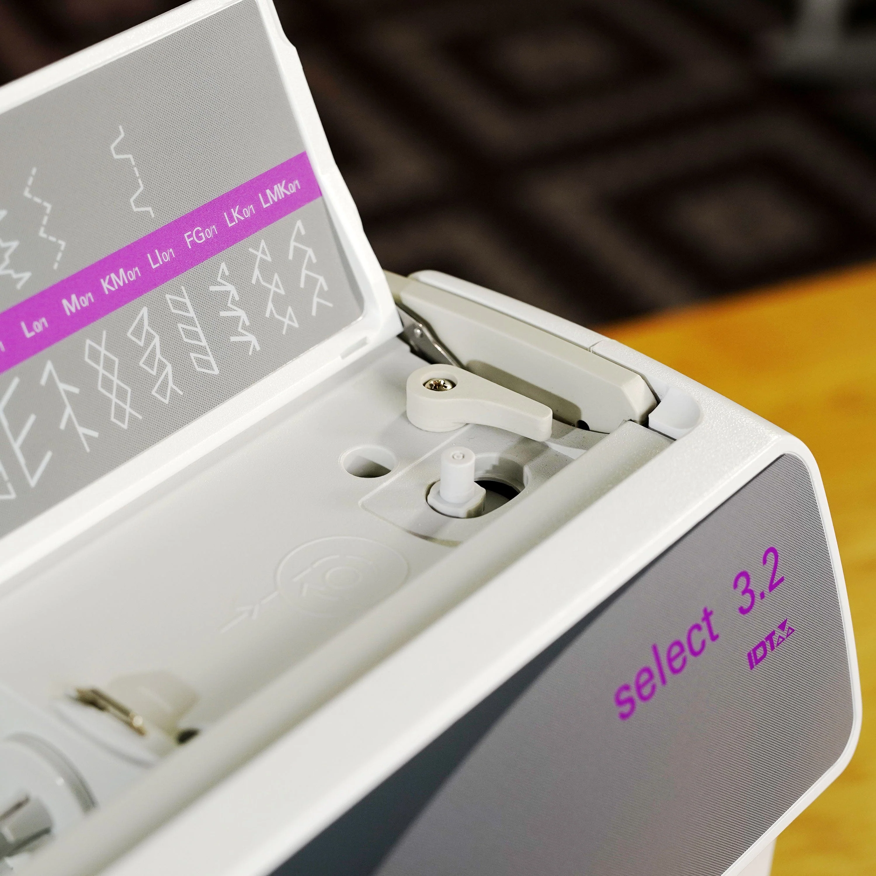 Pfaff Select 3.2 Sewing Machine - Image 21