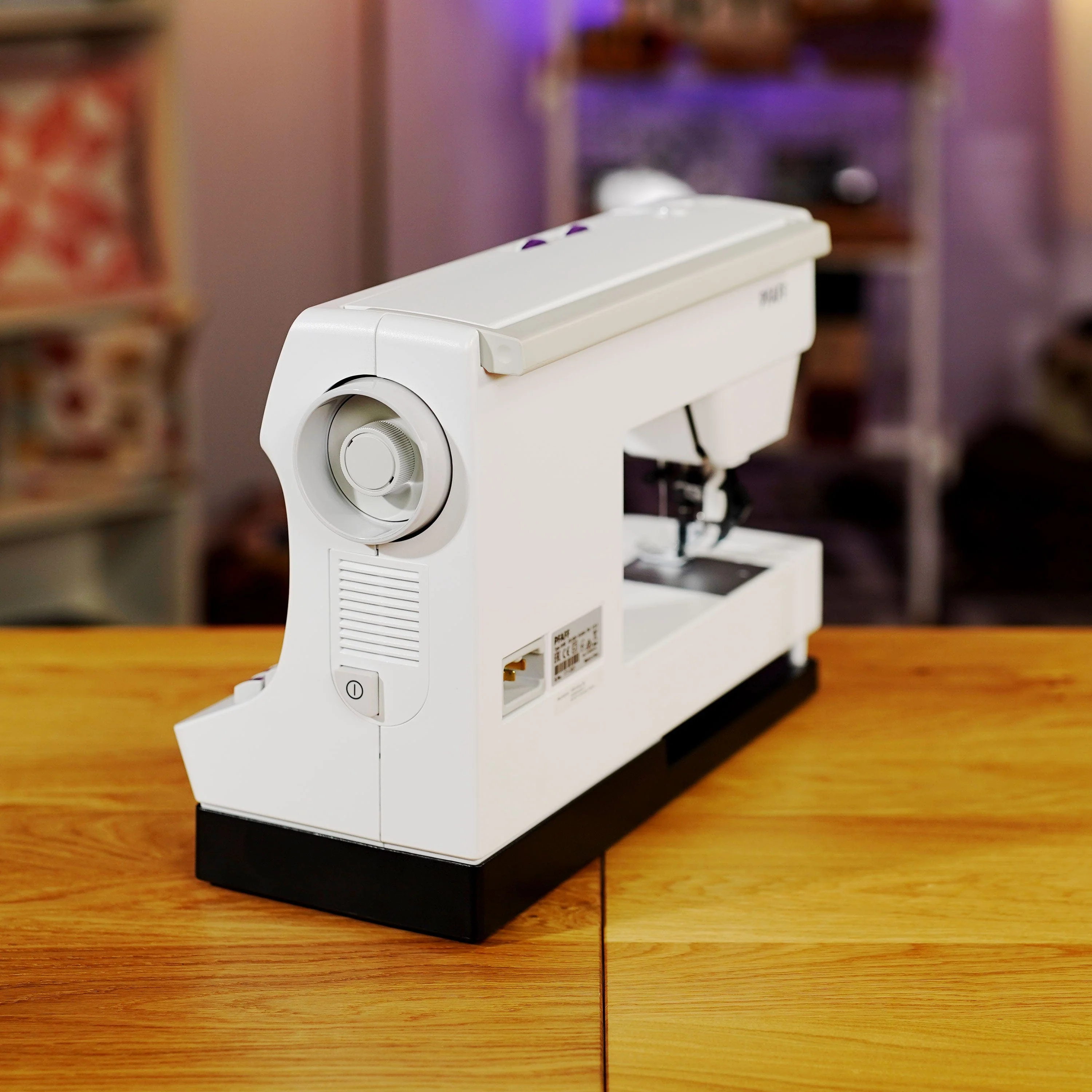 Pfaff Select 3.2 Sewing Machine - Image 28