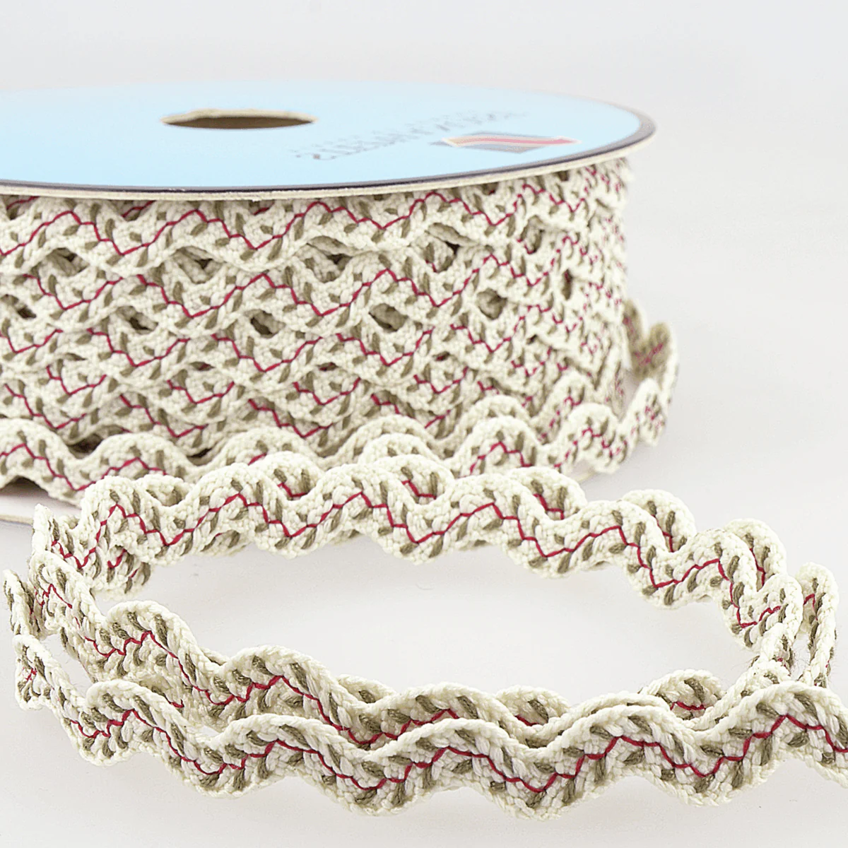 Ric Rac: Fancy Ivory: 13mm wide: Price per metre.