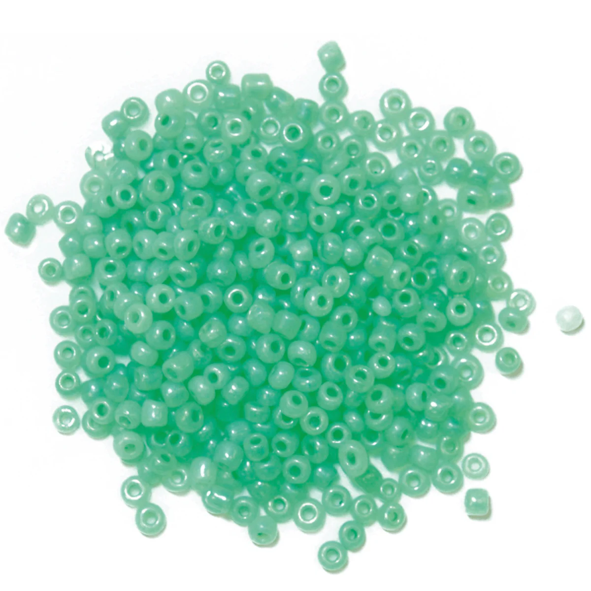 Beads: Seed: Green: 8g in a pack
