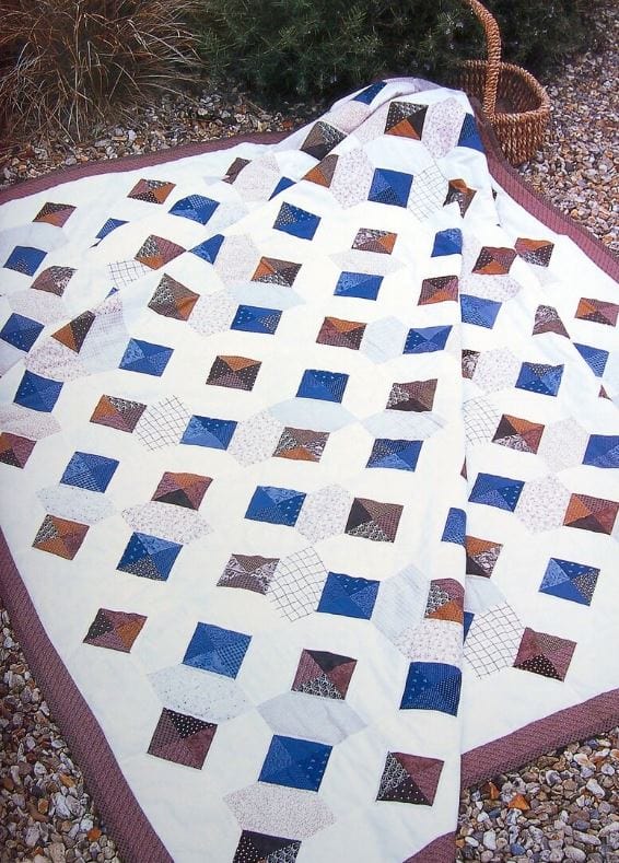 Stash-Buster Quilts Book by Lynne Edwards - Image 6