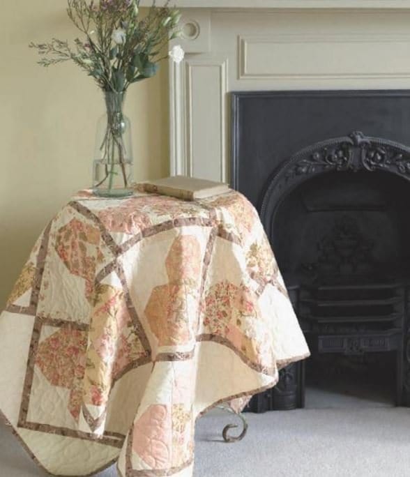 The Best of Jelly Roll Quilts By Pam and Nicky Lintott - Image 13