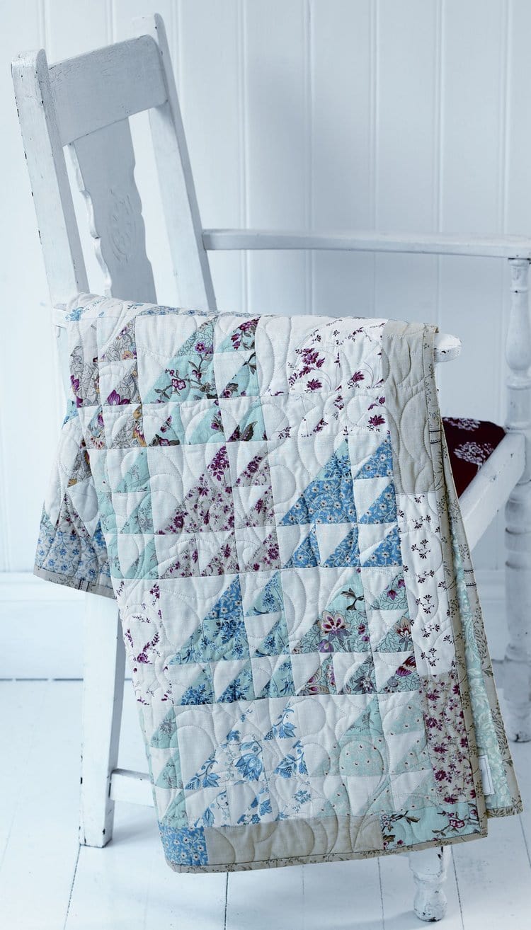 The Best of Jelly Roll Quilts By Pam and Nicky Lintott - Image 7