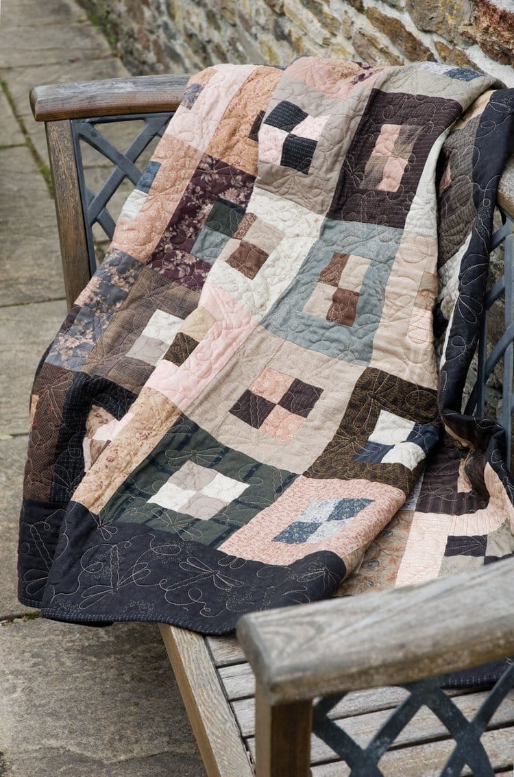 The Best of Jelly Roll Quilts By Pam and Nicky Lintott - Image 9