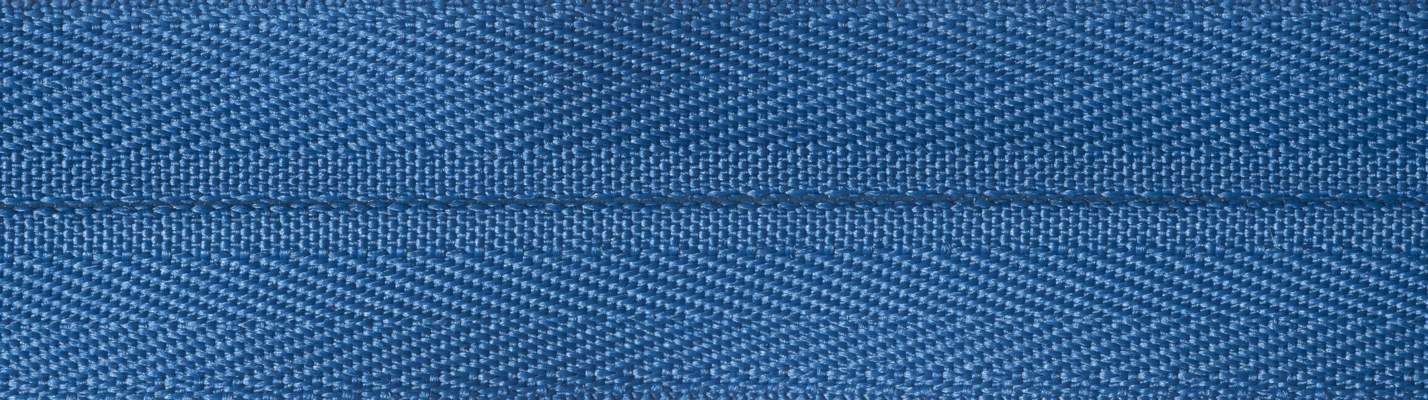 YKK Concealed Zip 41cm / 16 inch: Saxe Blue (Colour 557) - Image 3