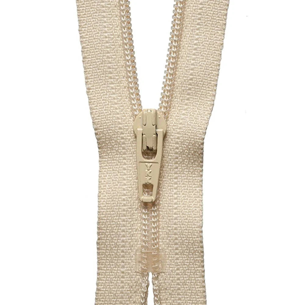 YKK Dress / Skirt Zip 41cm / 16 inch: Honey (Colour 551)