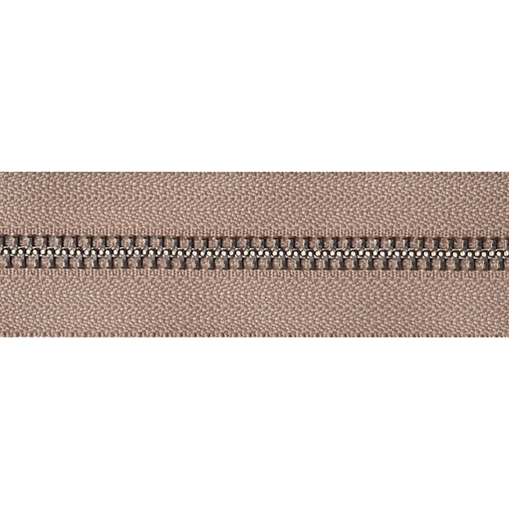 YKK Nickel Free Open End Zip 71cm / 28 inch: Fawn (Colour 573) - Image 2