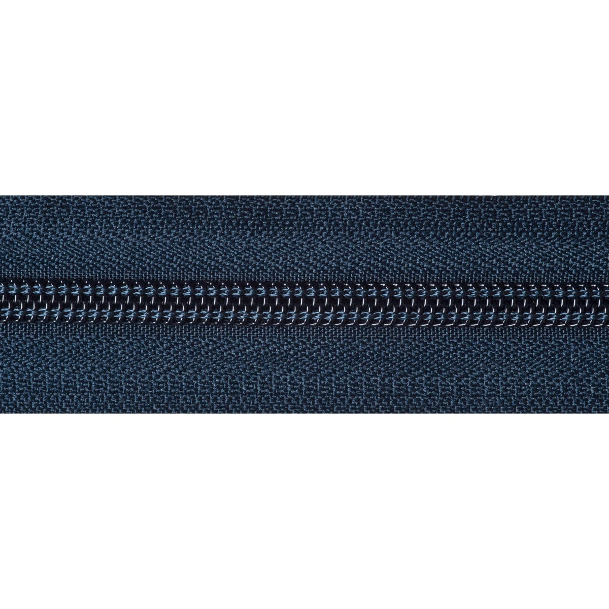 YKK Nylon Open End Zip 56cm / 22 inch: Dark Navy (Colour 560) - Image 2